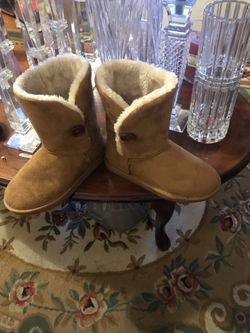 Aeropostale ugg boots