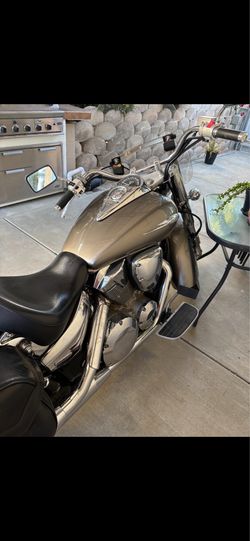 Honda - Motorcycle