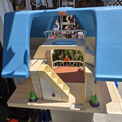Little Tikes Playhouse