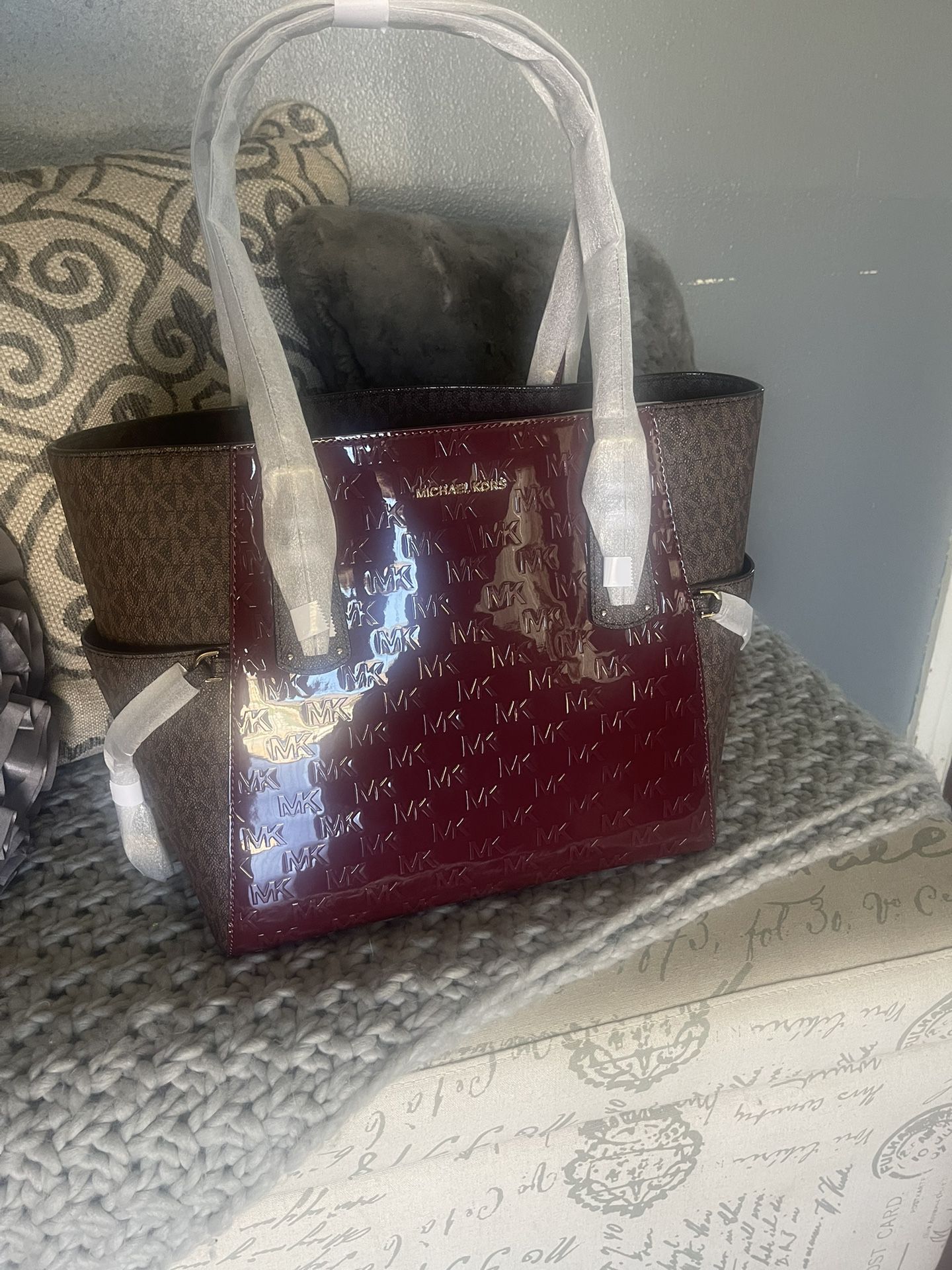 New michael kors bag pick up only for Sale in Montclair, CA - OfferUp