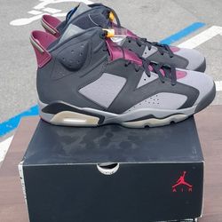 Air Jordan 6 Retro
"Bordeaux
