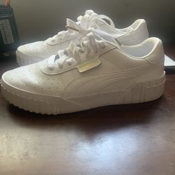 Womens Puma Size 10