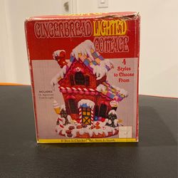 Gingerbread Lighted house (Hand Painted polystone