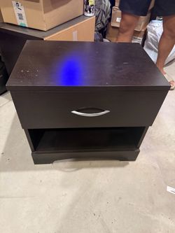 FREE DRESSERS