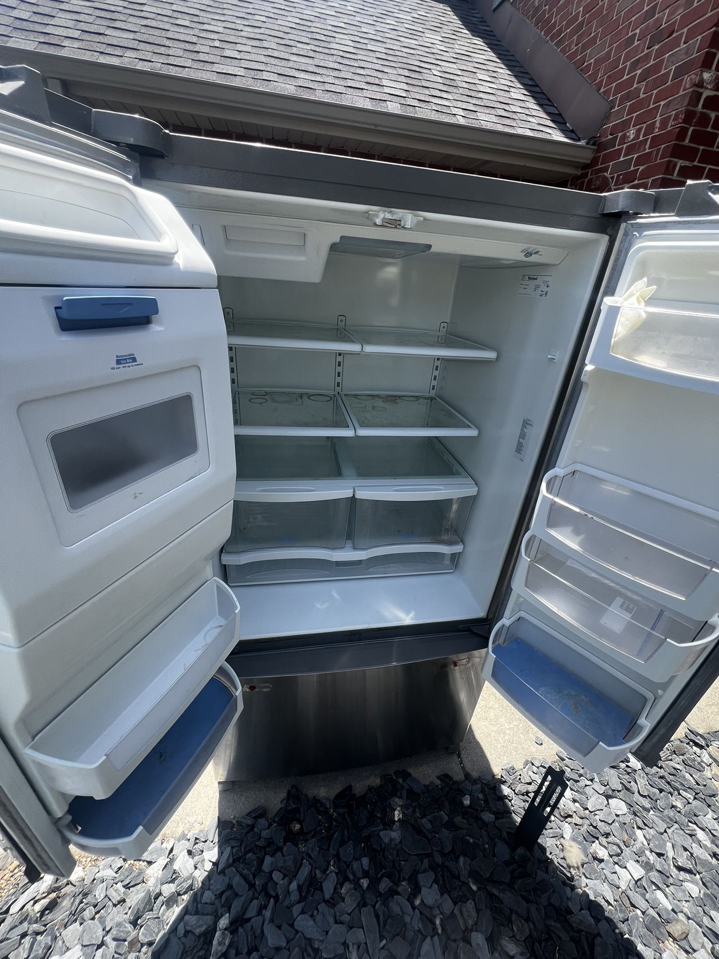 Working Refrigerator 