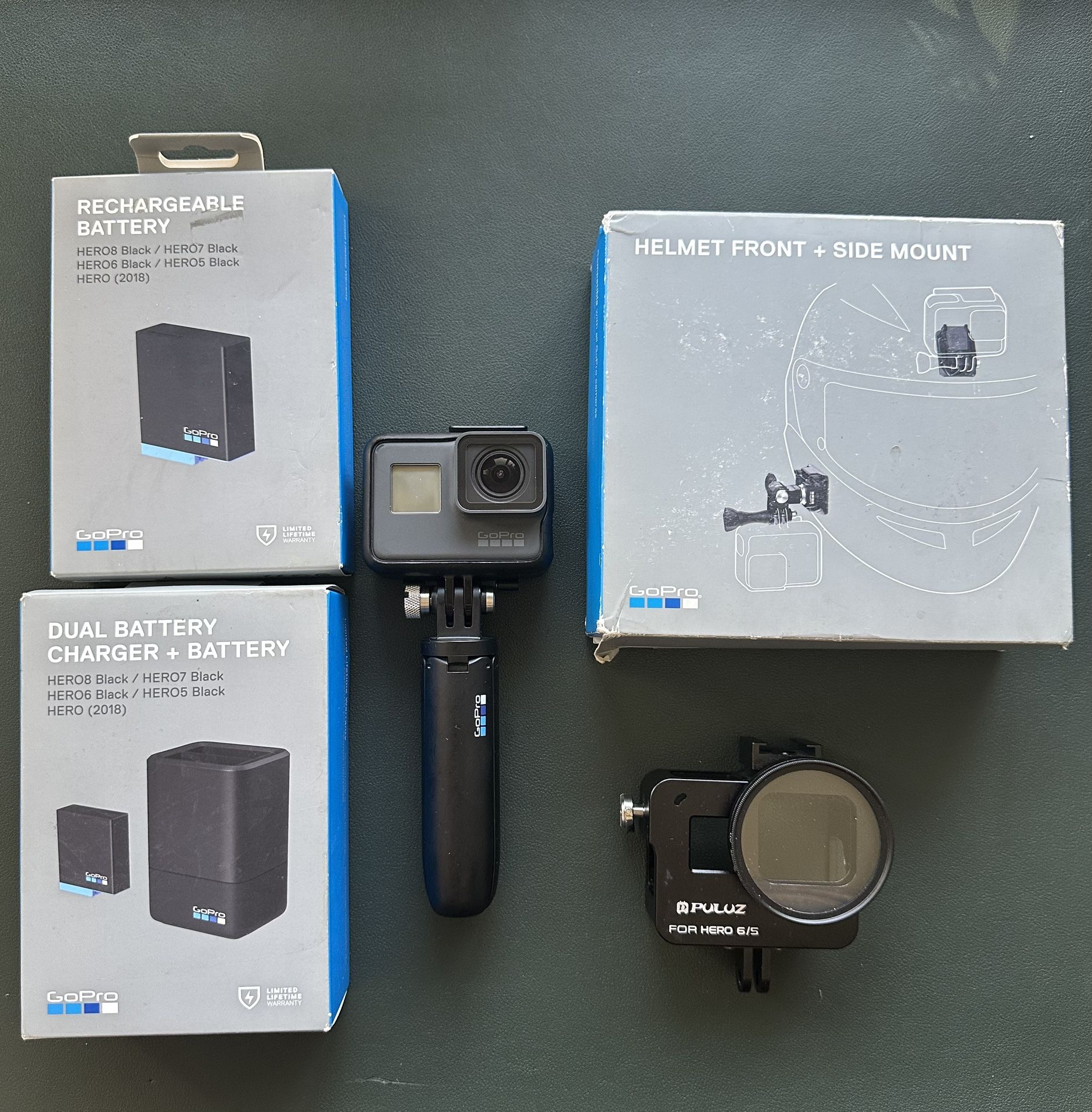 GoPro Hero 5 + Accessories 