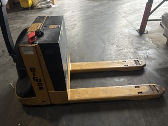 big joe deluxe electric pallet jack