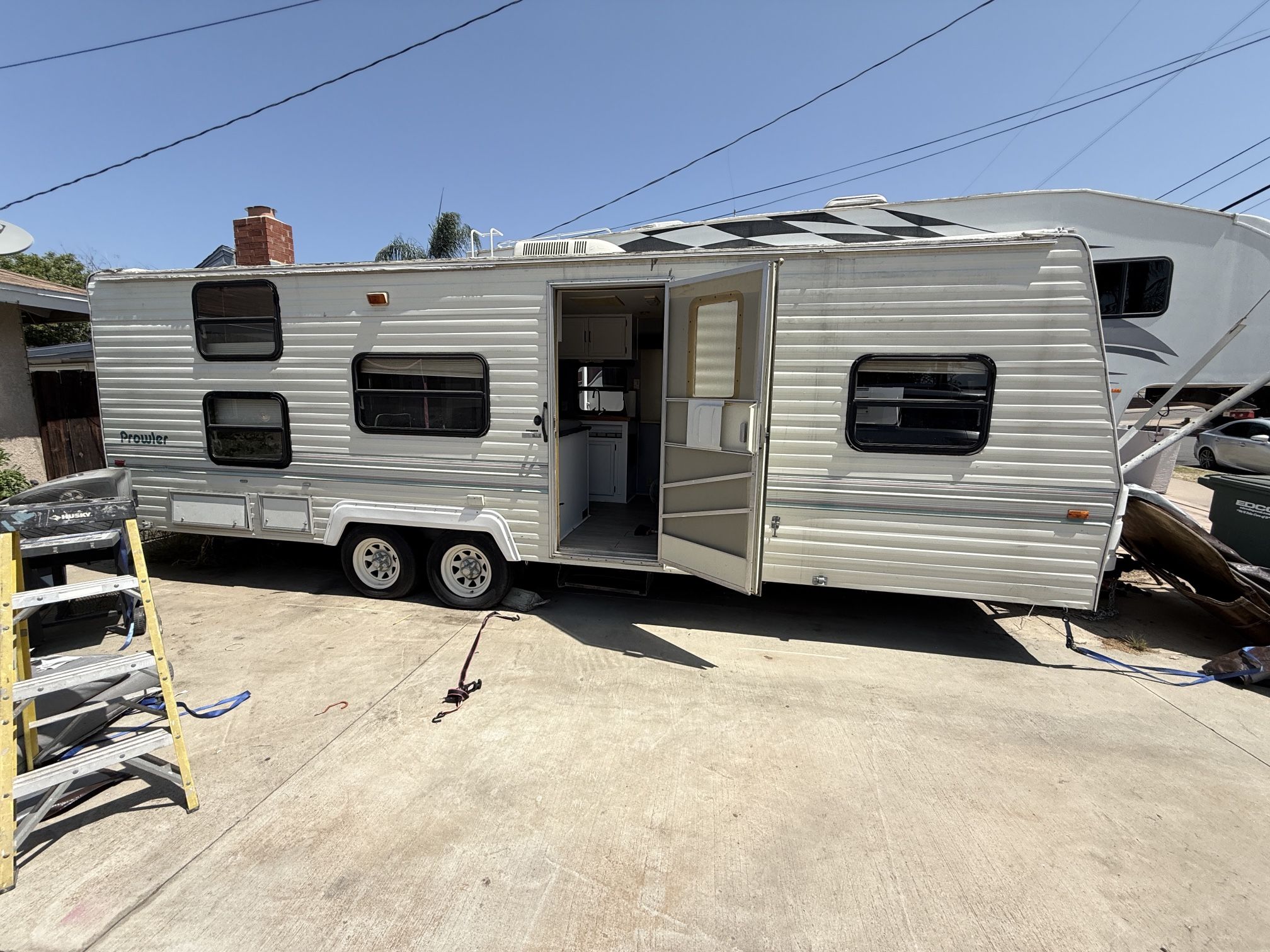 1994 Fleetwood Prowler