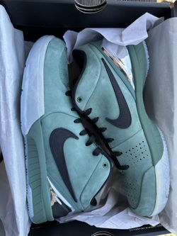 Kobe 4 Protro “Girl Dad”