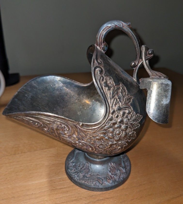 Vintage Leonard Silver Plate Sugar Bowl Scuttle With Scoop Dish