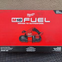 Milwaukee M18 FUEL Compact Bandsaw