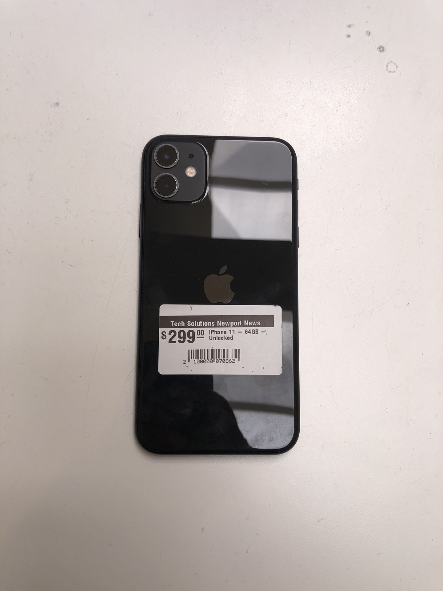iPhone 11 - 64 GB Unlocked Black 
