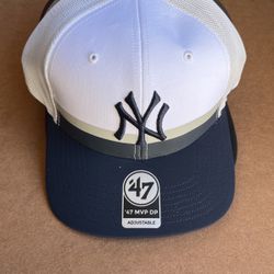 New York Yankees Snapback Hat $35