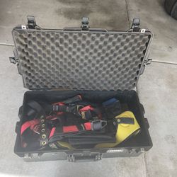 Pelican Air 1615 Case with Foam - Black