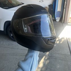 Motorcycle Helmet w/ Bluetooth