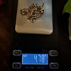 14K Gold Curb Link Bracelet(Negotiable)