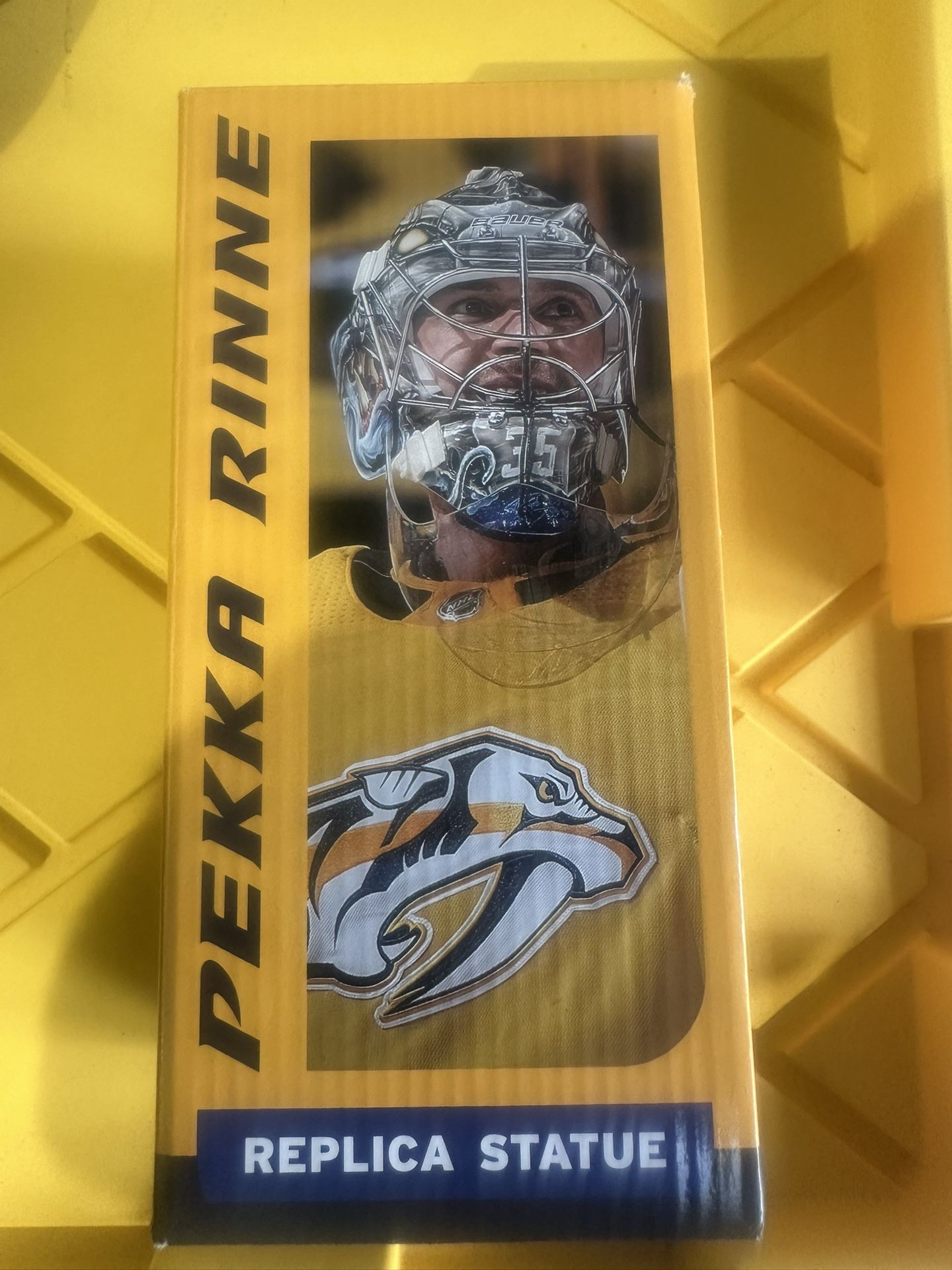 Pekka Rinne Statue
