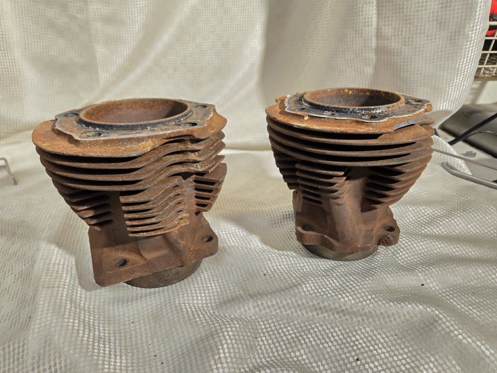 Parts 1963 Harley Panhead Duo Glide OEM Engine Cylinders 