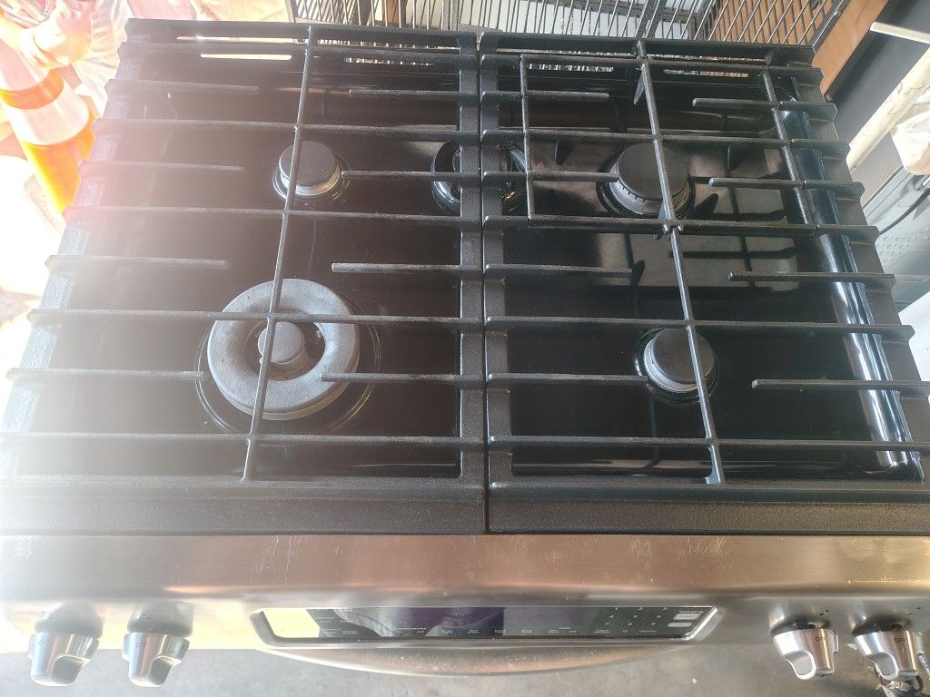 Kitchen Aid Stove