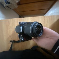 Nikon D5100 16.2MP Digital SLR Camera