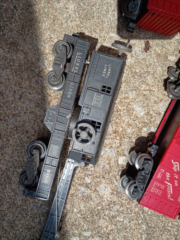 LIONEL LINES BUCYRUS ERIE RAILROAD CRANE CAR WT 375,00 6460 POST WAR ERA 1(contact info removed)