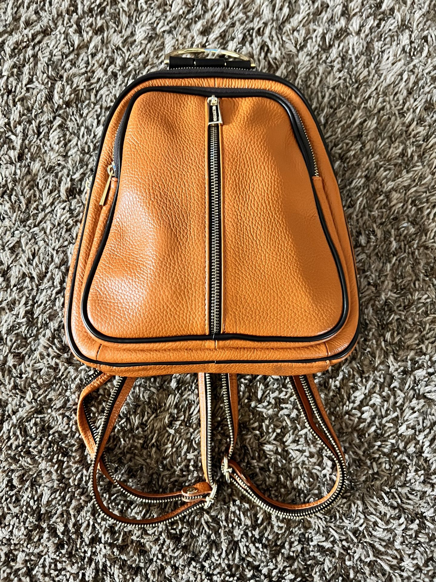 Valentina Leather backpack