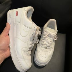 Size 11.5 - Nike Air Force 1 x Supreme Low Box Logo - White