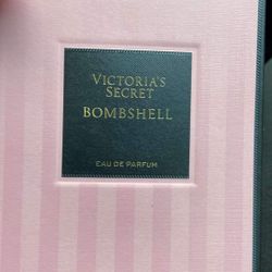 Victoria Secret Bombshell 