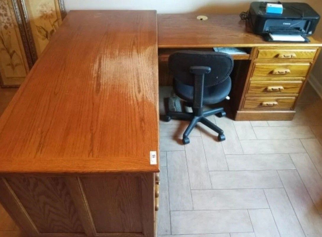 Solid oak L shape desk.