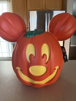 NWT Light Up Giant Mickey Jack O Lantern Pumpkin