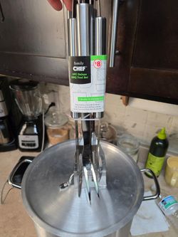 Dachu 20 qt Stock Pot with Steamer Rack and Family Chef 3PC BBQ Tool Set