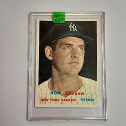 Don Larson New York Yankees Vintage Baseball Card - Located in Shelton