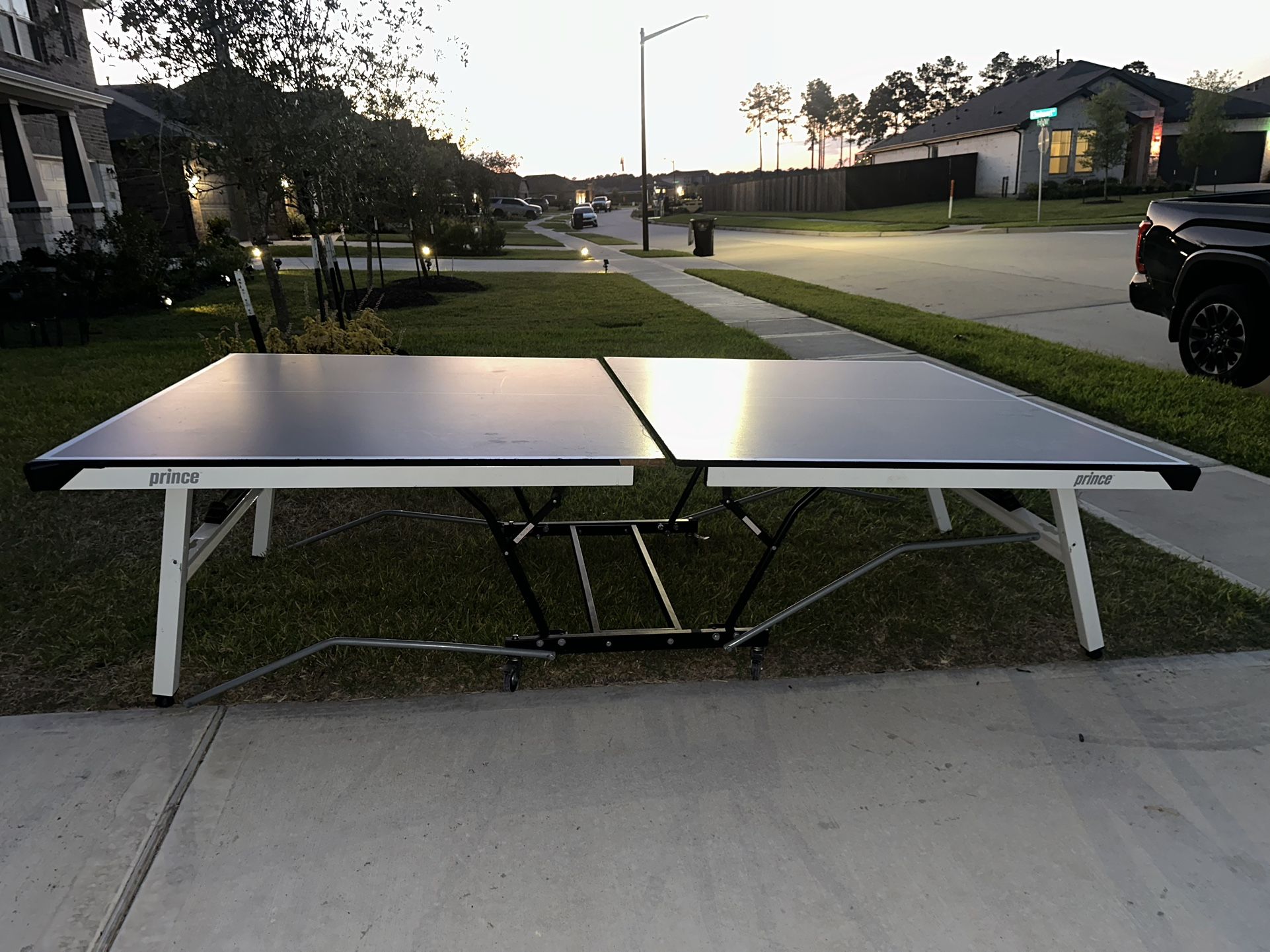 Ping pong Table