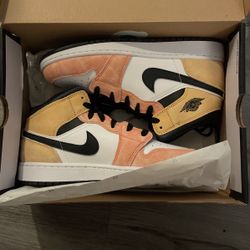 Jordan 1s Size 7