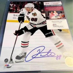 Chicago Blackhawks Patrick Kane Signed 8-10 Photo 