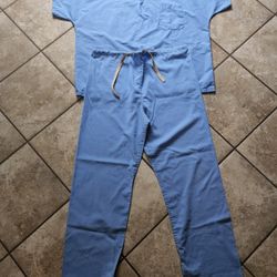 Free! Fashion Seal Medical Scrubs Top Large Bottom Medium3t