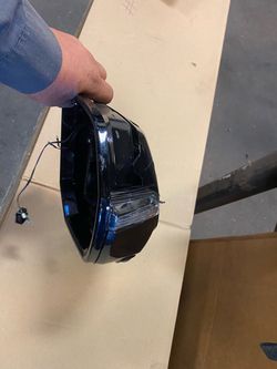 Escalade pass mirror