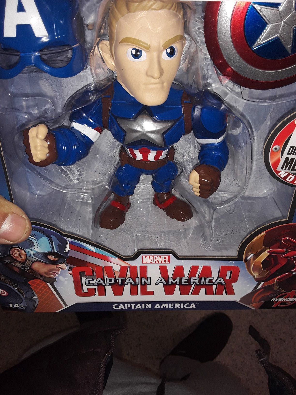 Marvel metal captain América