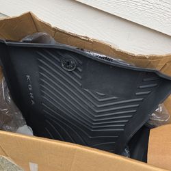 Hyundai Kona All Weather Floor Mats
Brand : Hyundai