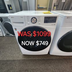 4.5 Cu. Ft. Ultra Large Capacity Smart Wifi Enbaled Front Load Washer With Turbo Wash