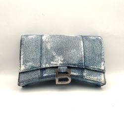 Hourglass Wallet On Chain In Denim Print