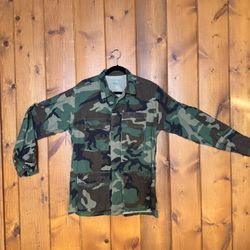 Authentic U.S. Air Force Woodland Camo BDU Jacket – Medium Long