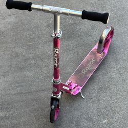 Razor 8+ Year Girls Scooter 