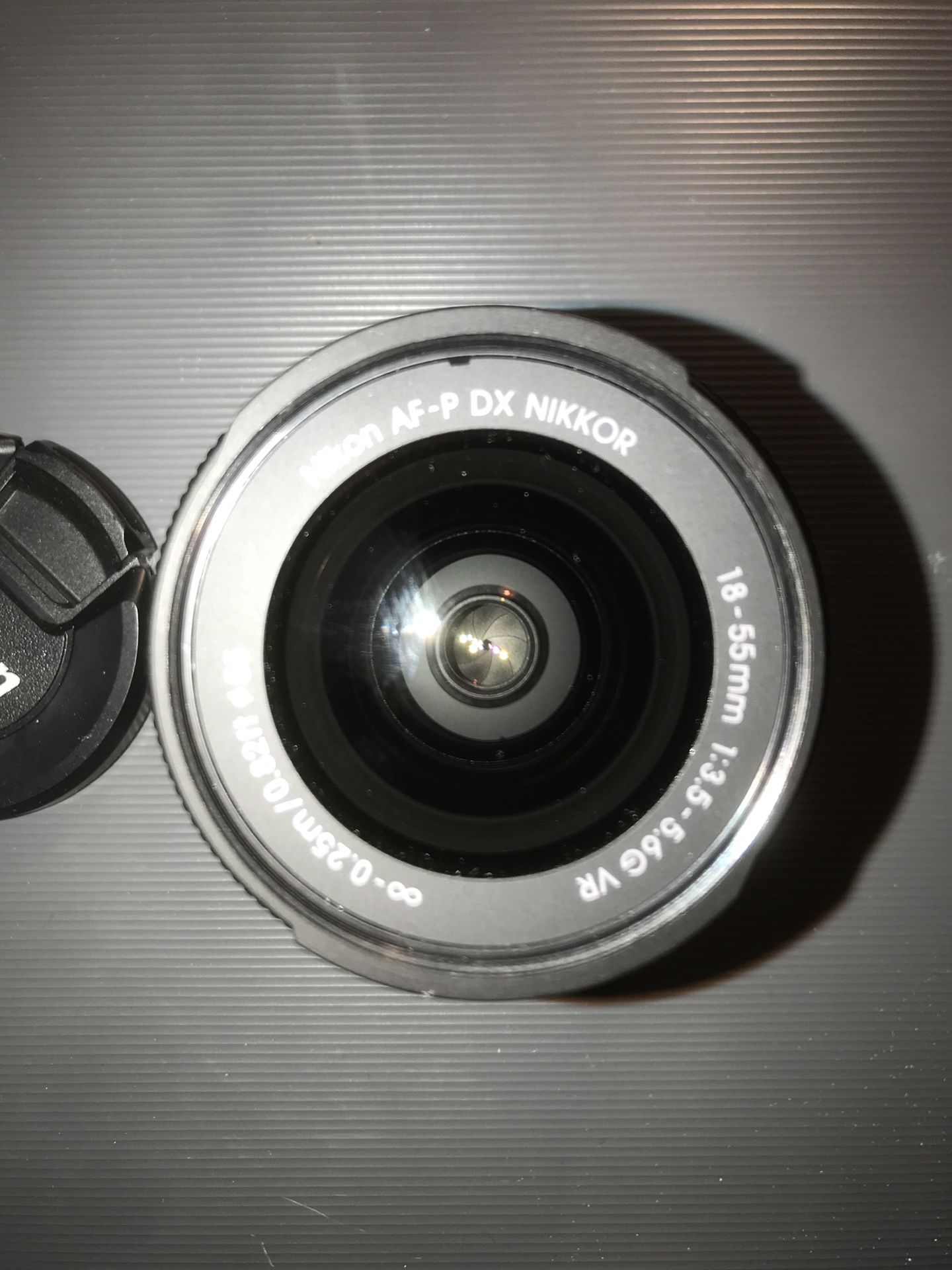 Nikon AF DX Nikkor 18-55 mm F/3.5-5.6G VR Lense