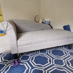 Slouch Couch/Light Grey With Storage 