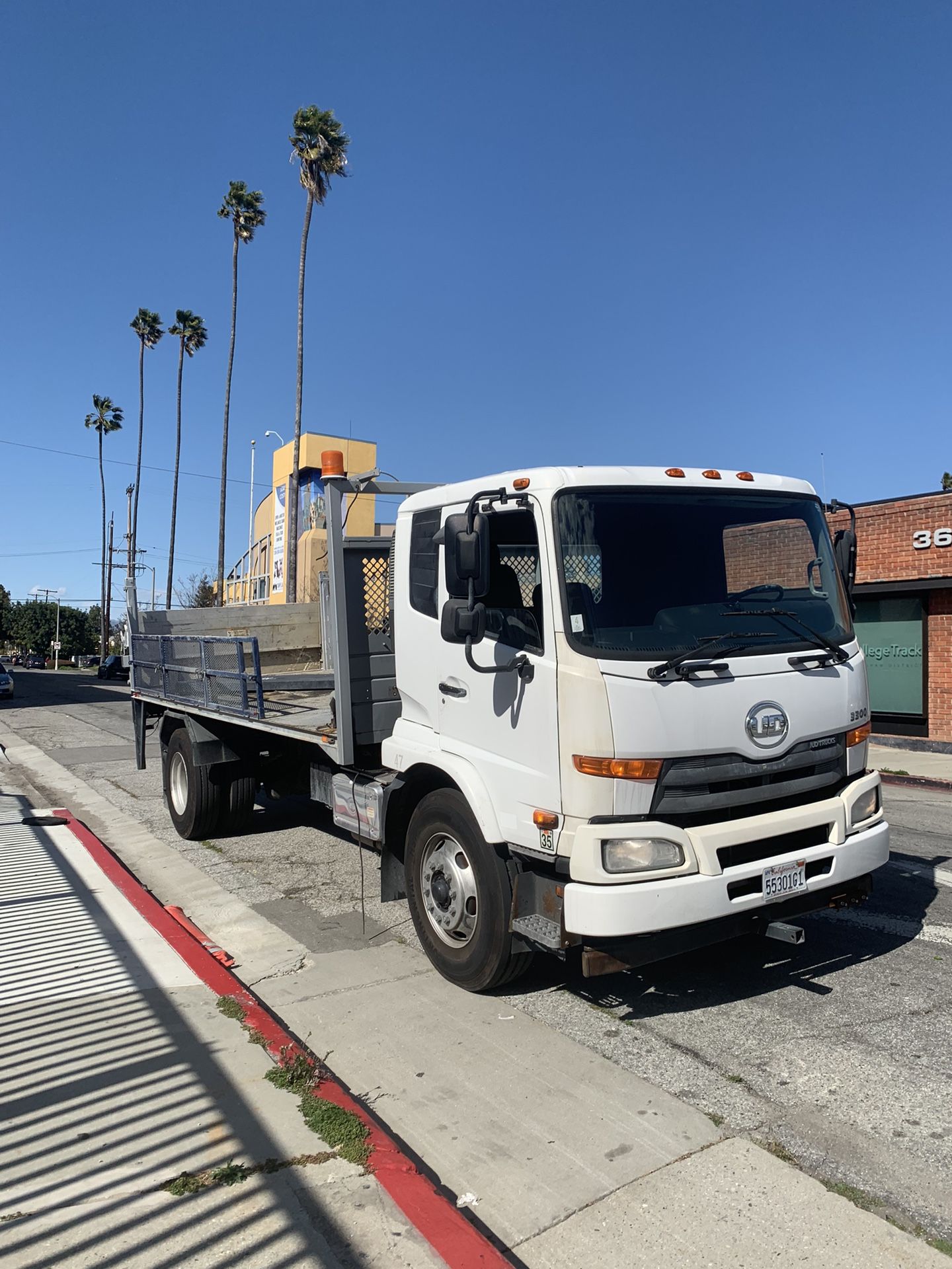 Nissan UD