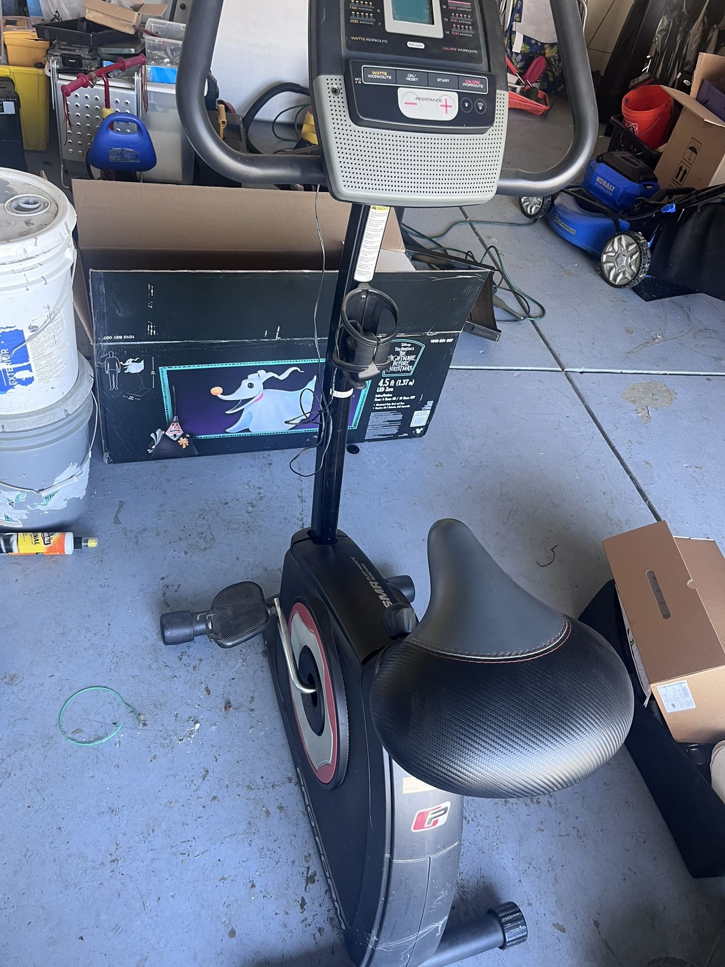 Exercise bike 