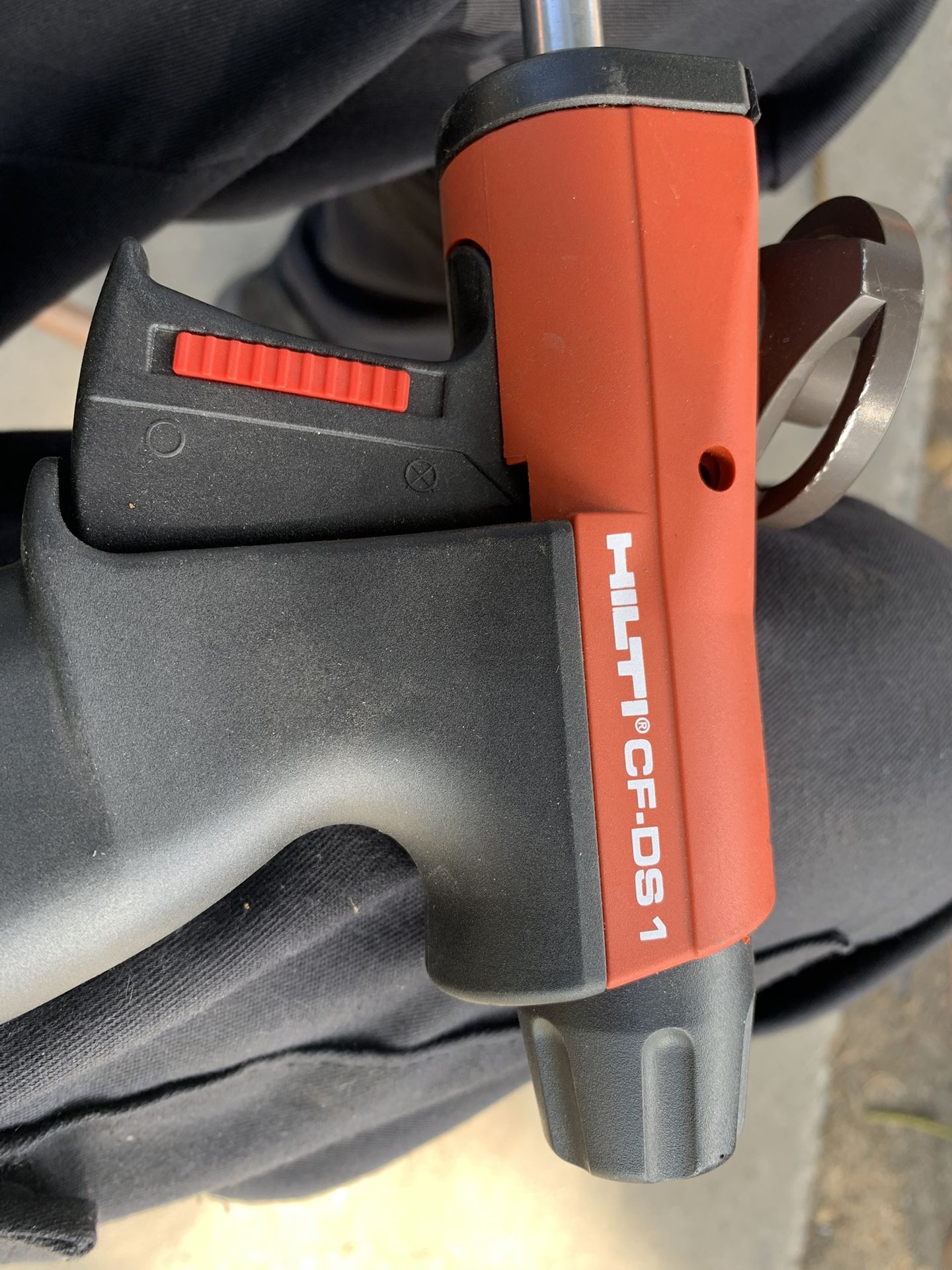 Hilton Foam Gun