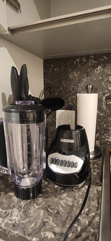 Toaster, Blender, Coffee Pot, Electric Kettle
