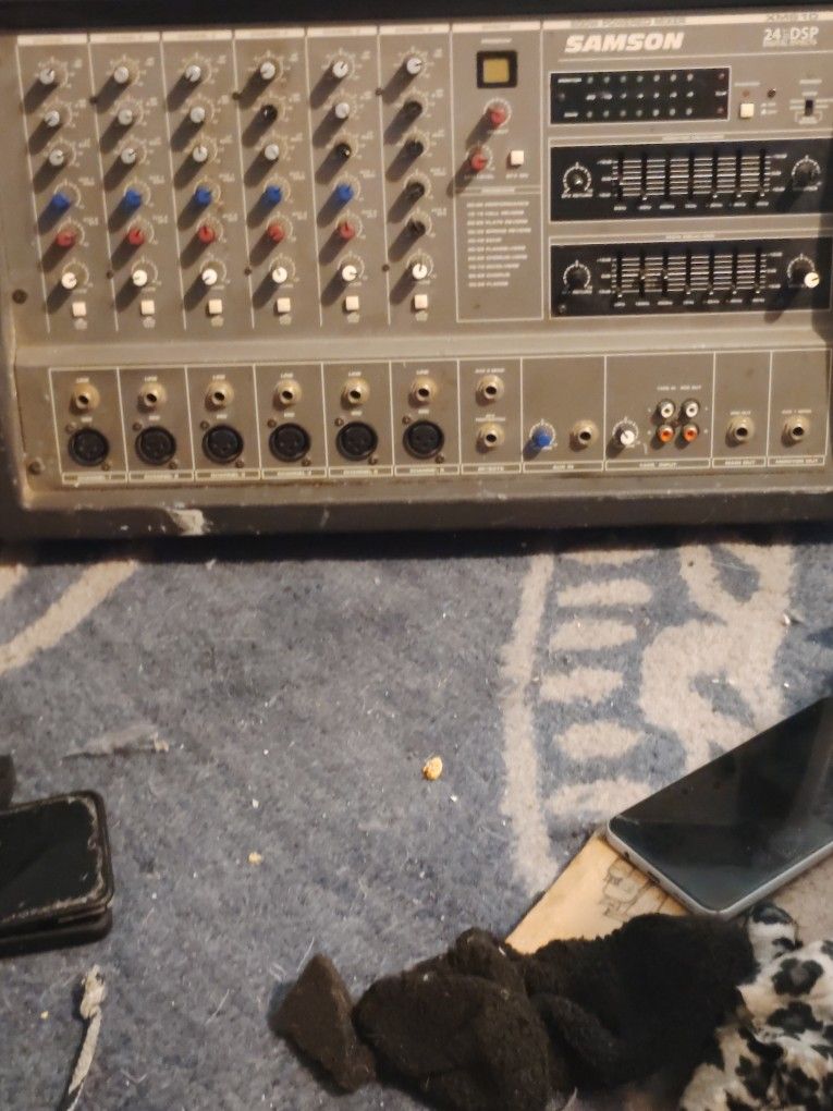Samson power Mixer. 800w